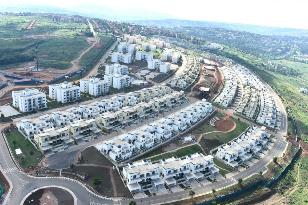 REAL ESTATE & CONSTRUCTION